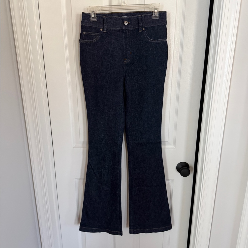 SPANX SPANXshape Original EveryWear
Flare Jeans